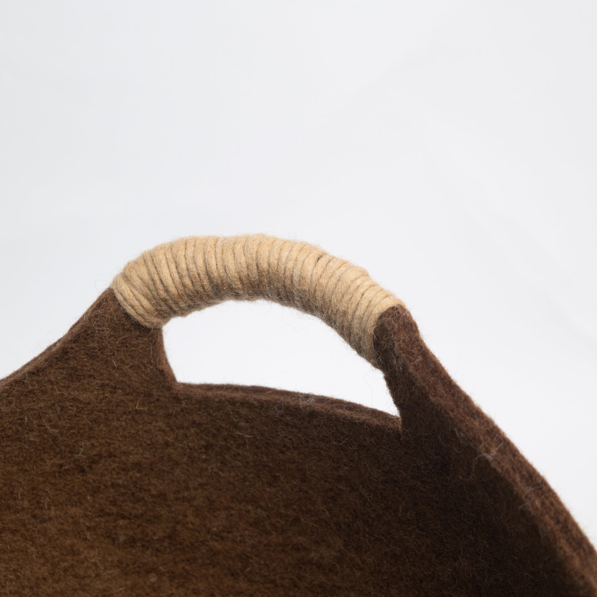 Wool Felt Cat Basket Bed 100% New Zealand Wool handmade color floral brown white black gray cream pet product comfy