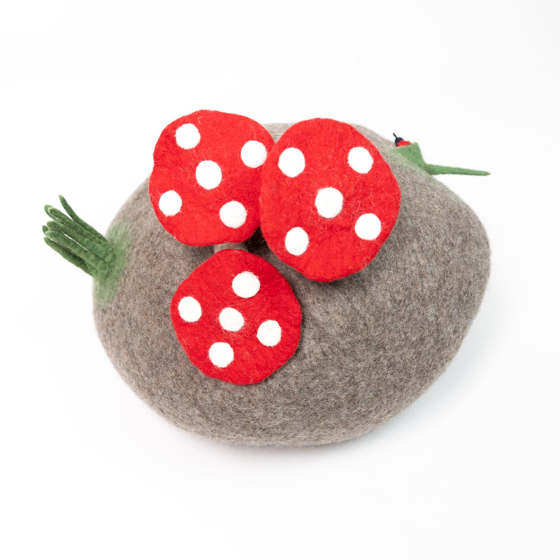 Mini Bug Mushroom Felt Cat Cave 100% New Zealand Wool handmade color floral red green brown 7kg -8kg 50 cm