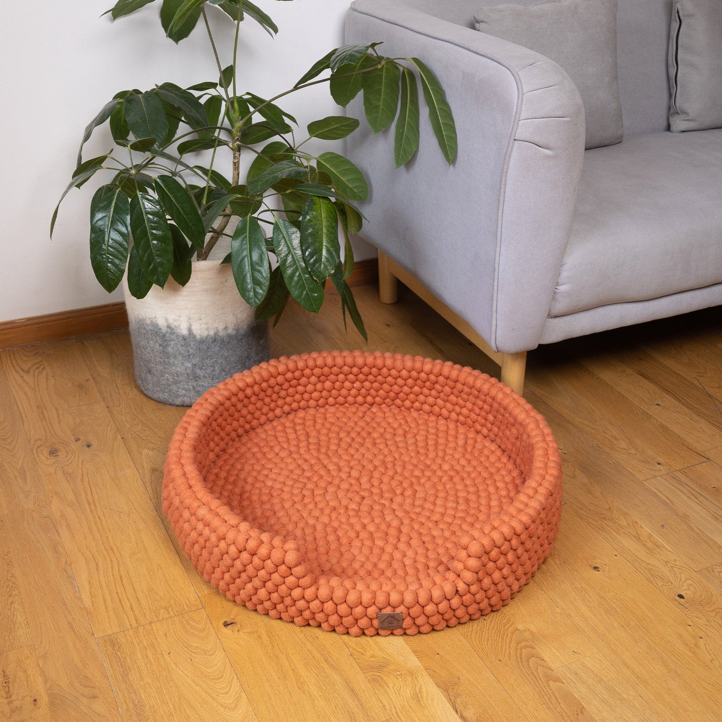 Whiskers Home Felt Ball Bolster Dog Bed Handcrafted Wool Bed with a Cozy, Secure Nesting Design Whisker's Home