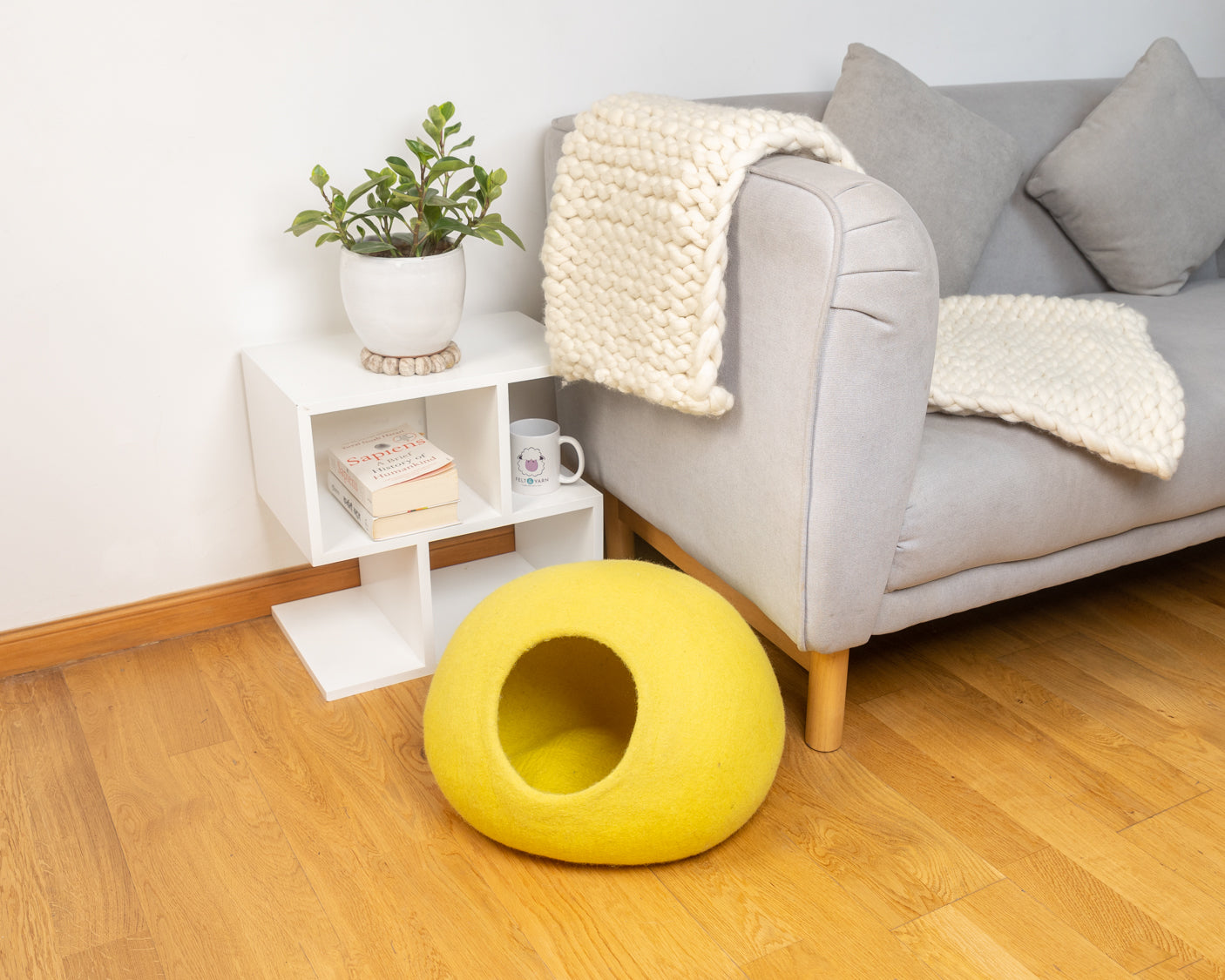 Whiskers Home Solid Color Felt Cat Cave 100% New Zealand Wool & Felt for Comfortable, Stylish Cat Shelter Whisker's Home