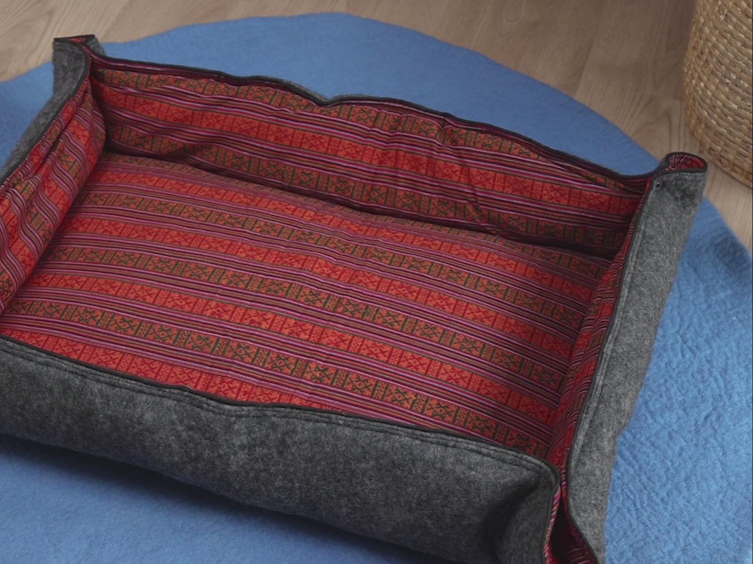 Whiskers Home Wool Felt Dog Bed with 100% Wool and Dhaka Fabric Cover Color Red Stripped Blue Gray