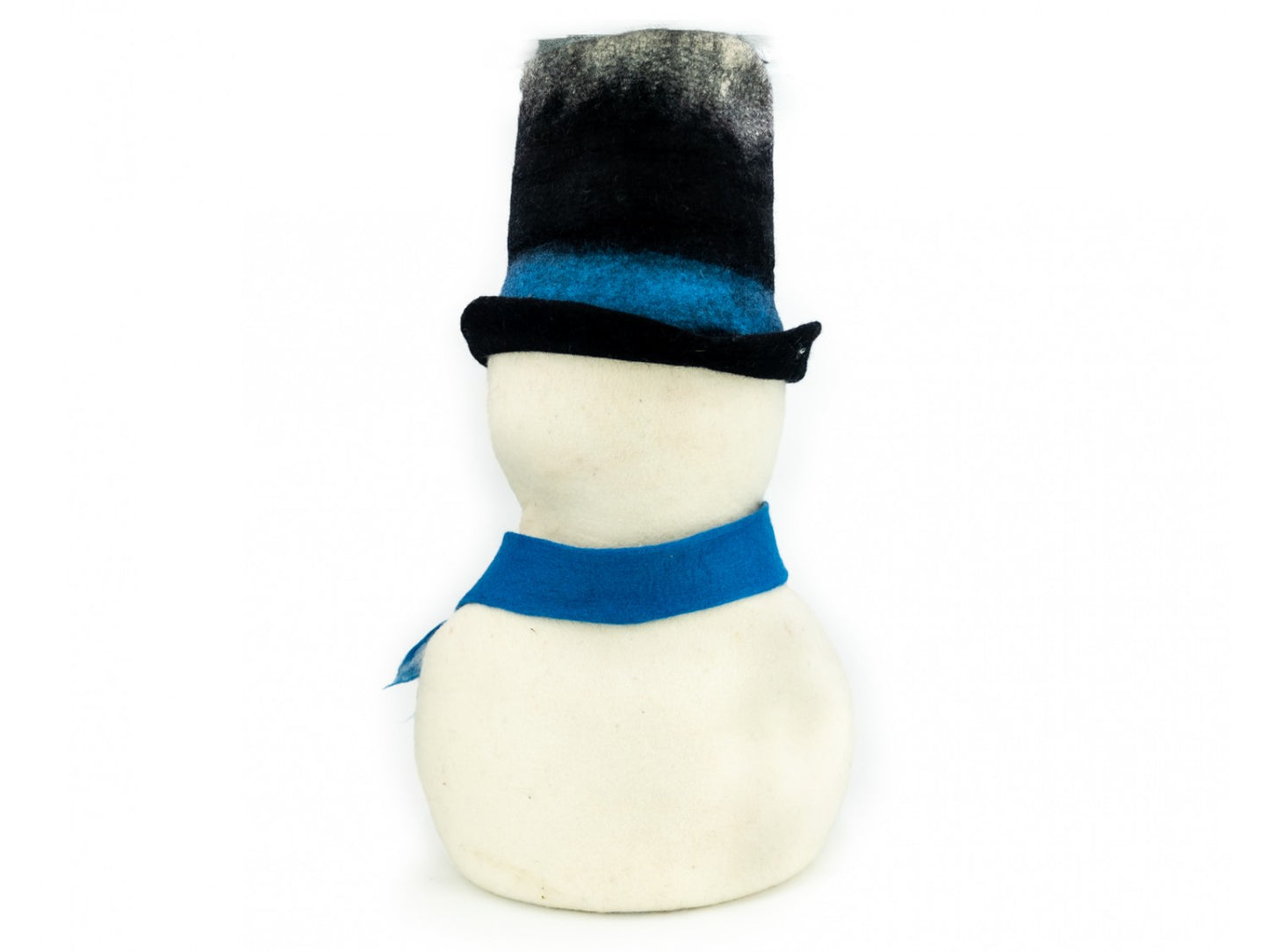 Mannequin head with black and gray hat and blue scarf on a white background