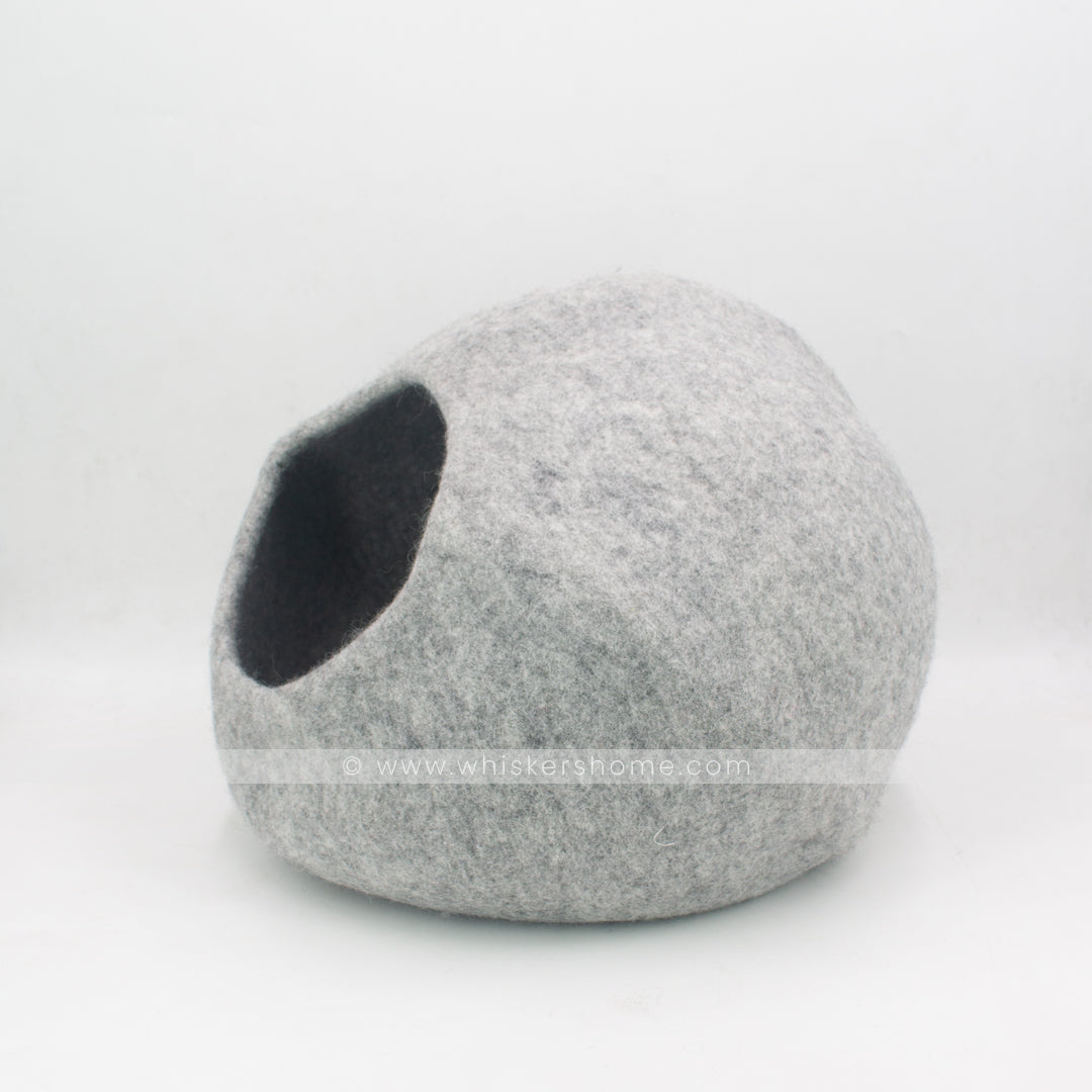 Light colored cat cave, cat house, wool cat cave