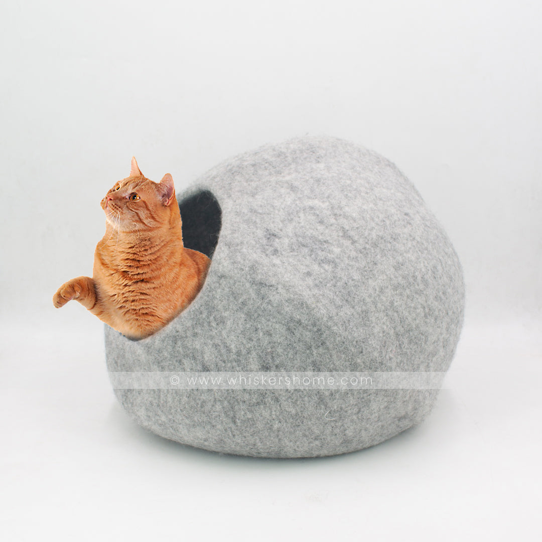 Light colored cat cave, cat house, wool cat cave